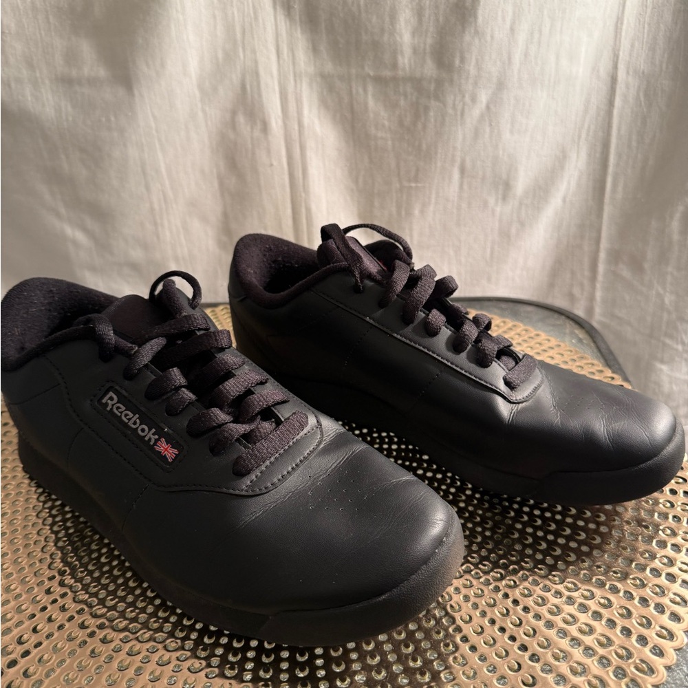 Reebok Men's Black Sneakers